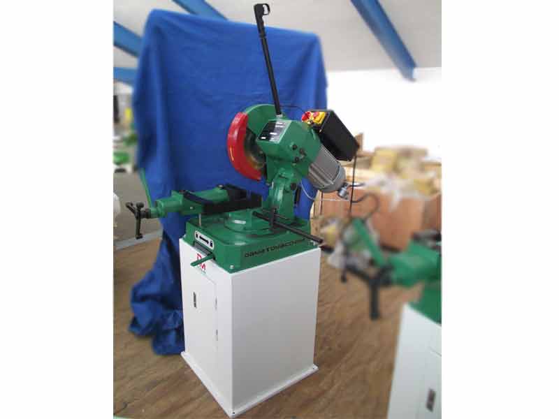Sega circolare per metalli Usata modello Helio 350