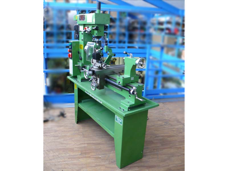 Tornio fresa foratrice per metalli Usato modello MASTER 800 3.L
