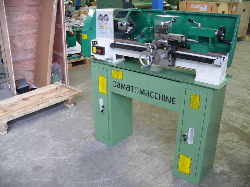Tornio usato modello Newton 20 di Damatomacchine