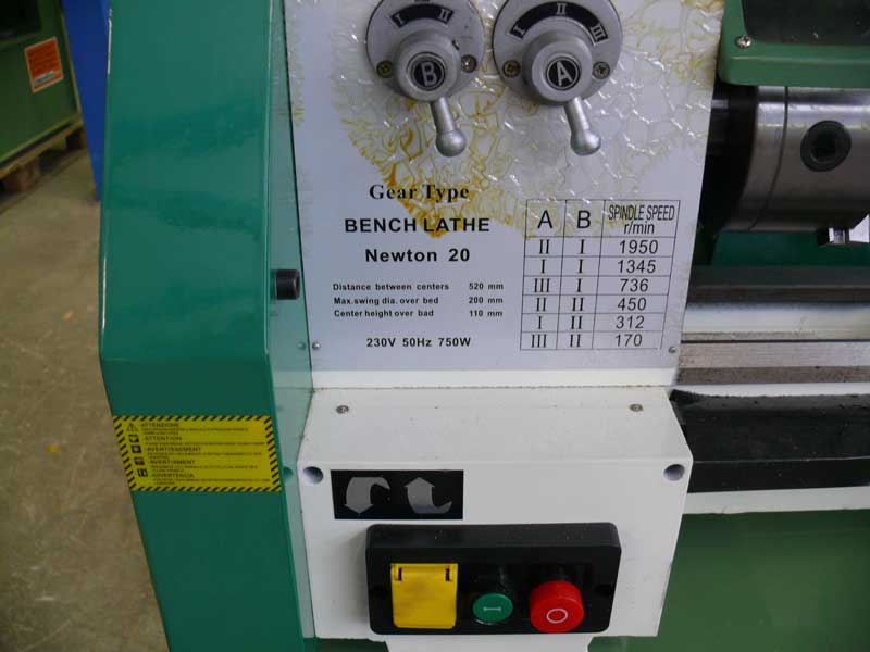 Tornio usato modello Newton 20 di Damatomacchine